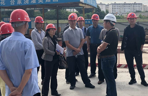 省發(fā)改委穩(wěn)增長第一督導(dǎo)組調(diào)研沾益西河棚改項(xiàng)目