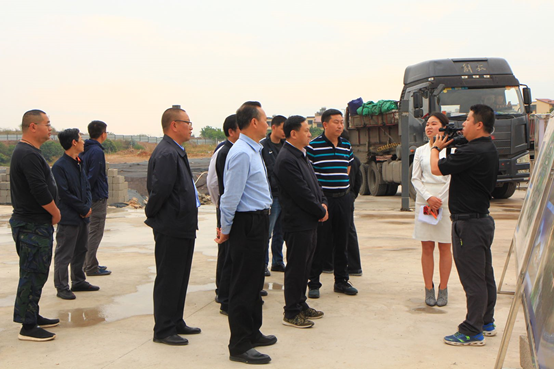 玉溪市副市長柳文煒調研元江高橋二期項目