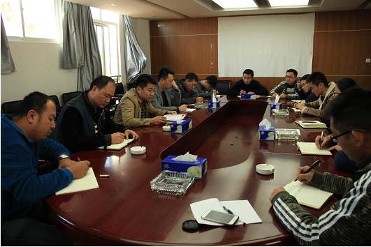 建工地產(chǎn)積極開展“五講五比”活動