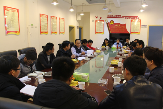 南疆地產(chǎn)與云建地產(chǎn)組織召開青年職工座談會