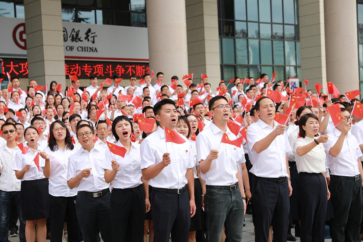 公司參加集團千人大合唱活動