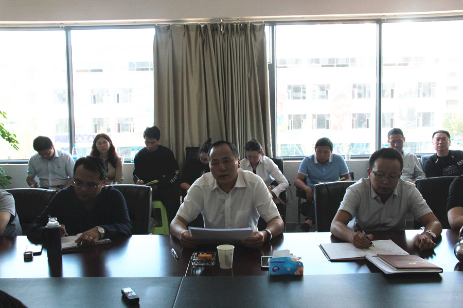 劉國君在座談會上要求：增強緊迫感責任感 破除松散懈怠思想 增強信心 推動省房公司穩(wěn)健優(yōu)質發(fā)展