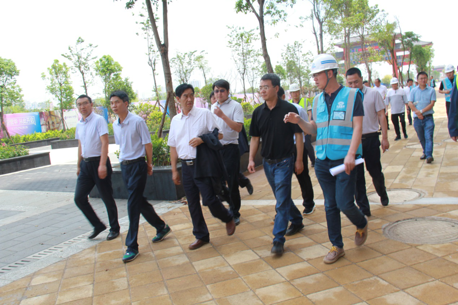 周云峰調(diào)研宣威棚改項(xiàng)目