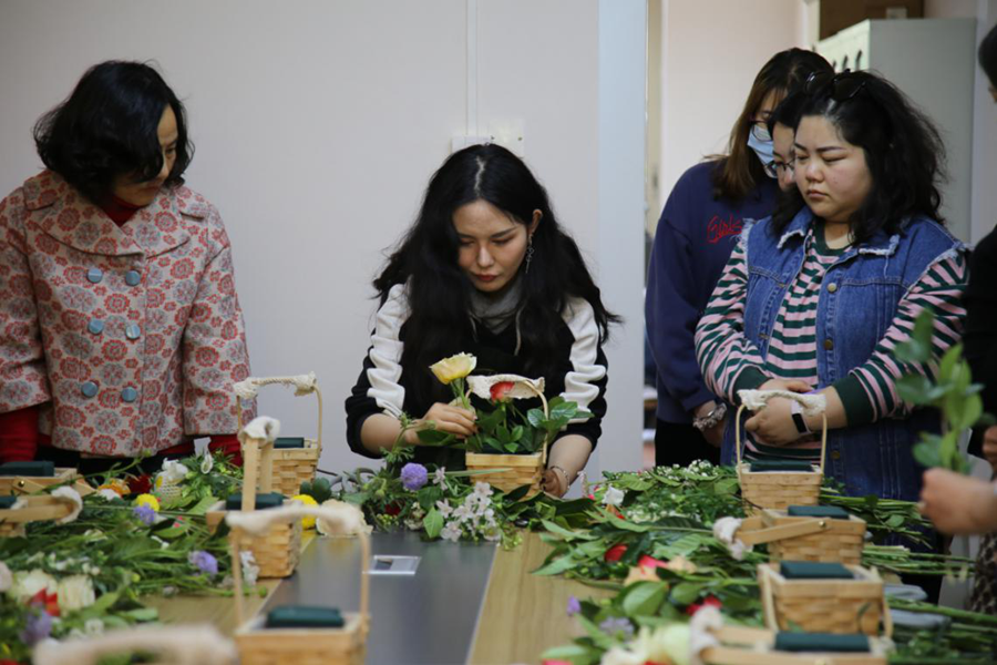 通泰公司開展女職工花藝技能競(jìng)賽