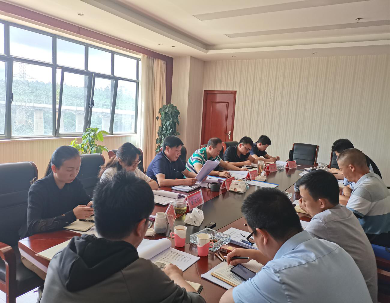 和順公司召開(kāi)2021年年中工作會(huì)