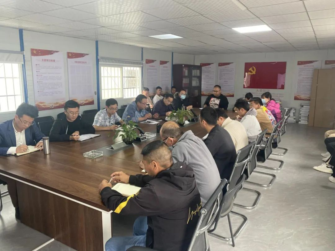 趙慶龍到玉溪高鐵新城項目檢查指導