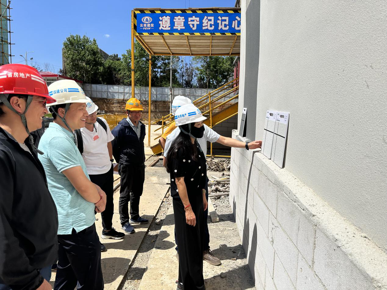 袁明紅到建投云院、建投學(xué)府項(xiàng)目檢查指導(dǎo)