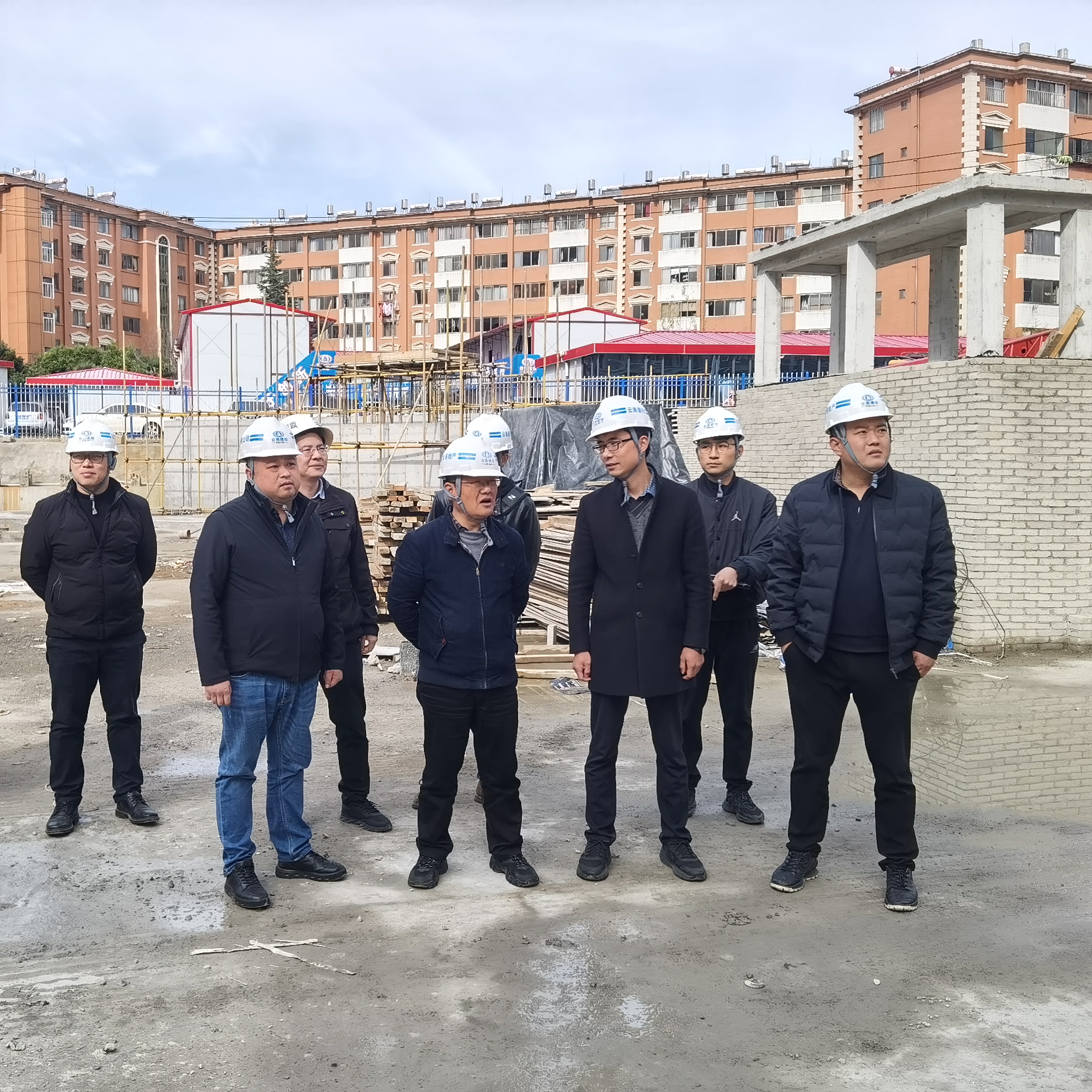 五華區(qū)副區(qū)長李東到建投·春城華府調研