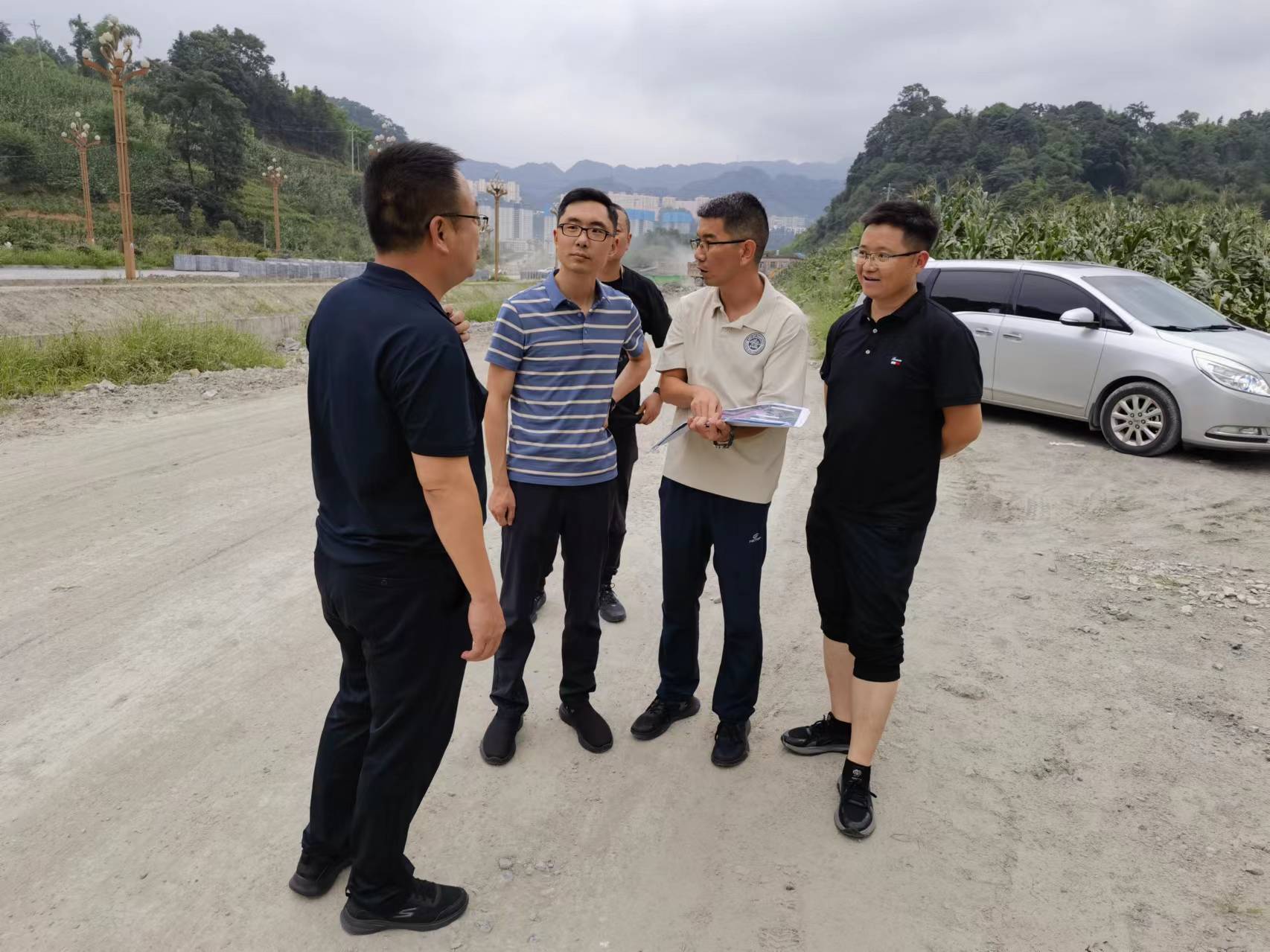 趙慶龍、李志偉到建工地產(chǎn)檢查指導(dǎo)